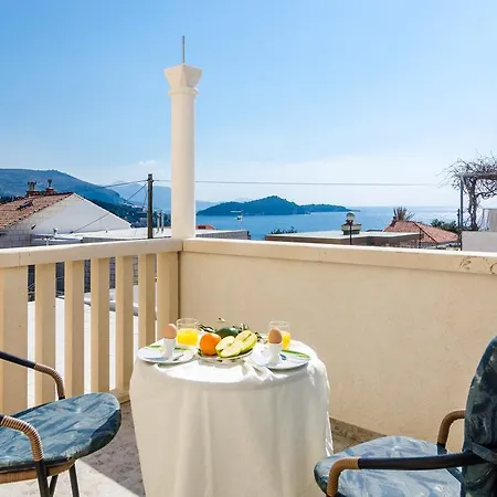 Bonaca Apartment *